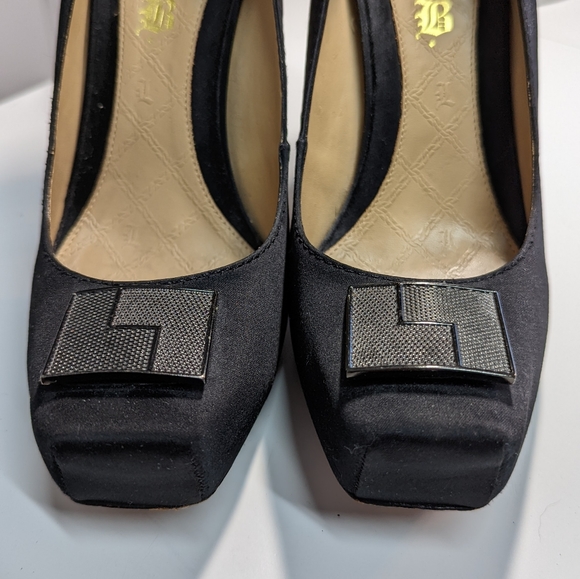 LAMB heels - Picture 5 of 5